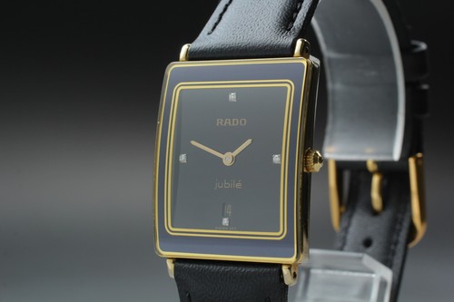 Presque comme neuf montre - [presque, à