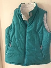 REVERSABLE VEST GREEN & WHITE