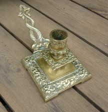 Bougeoir rat de cave en bronze à décor de dauphins - tritons - XIXe