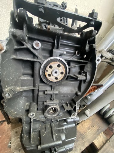 Bas moteur bmw - bas,
