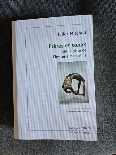 Juliet mitchell frères et - -,