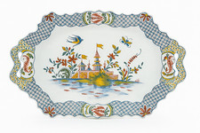 Rare plateau en faïence de Sinceny XVIIIe – décor de pagode et oiseaux, style Gu