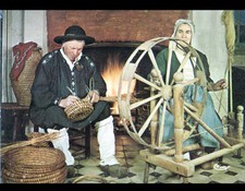 THIAULINS de LIGNIERES (18) BERRICHONNE FILEUSE & VANNIER