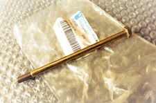 AXE DE BÉQUILLE ORIGINAL POUR