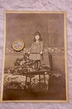 ENFANT TENUE DE CHASSE vers