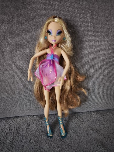 Poupée winx flora enchantix - winx,