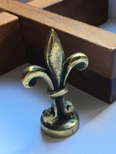 Ancien petit sceau - ancien,