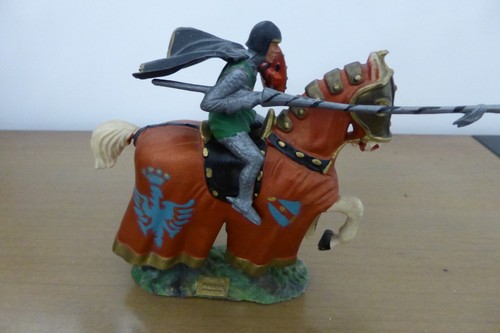 Starlux moyen age cheval - moyen,