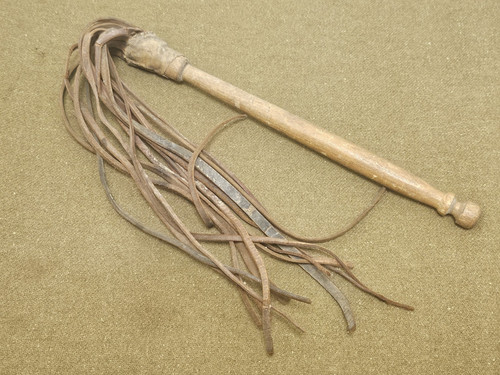 Martinet cuir type