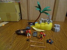 Playmobil île aux pirates n°