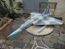 GRANDE MAQUETTE D'AVION EN