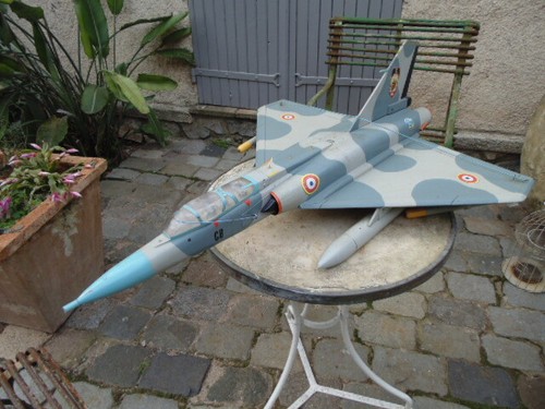 Grande maquette avion en - grande,