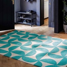 Tapis touffeté à la main