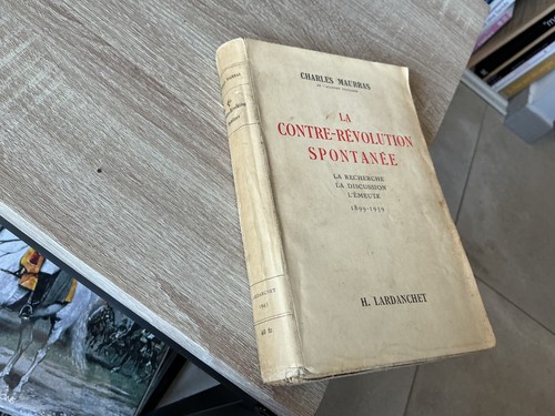 Contre révolution - contre,