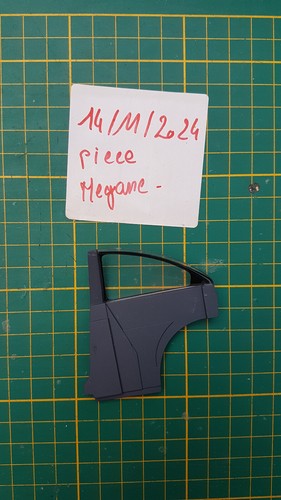 Renault megane vampire - 1/18,
