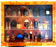 Vitrine en bois de loupe avec