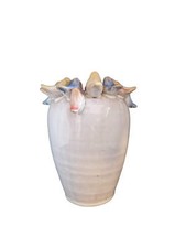 Vase En Grès Blanc Avec Des