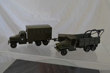 VEHICULES MILITAIRES SOLIDO AVEC DEFAUTS LOT DE DEUX CAMION GMC