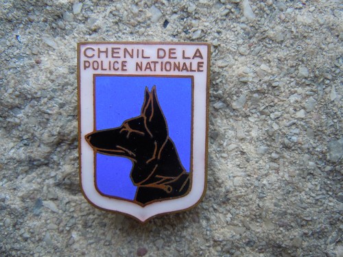 Ww2 chenil de - .,