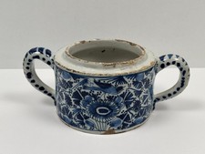 Ancien Pot à Posset en