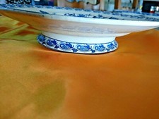 DELFT , terre de fer, Assiette Gâteau sur pied  Faïence 19e