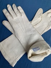 GANTS BLANCS anciens en