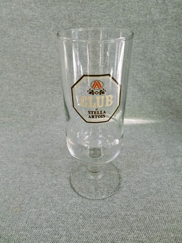 Verre bière sur pied - bière,