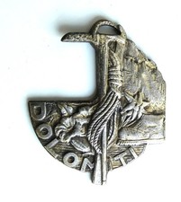 Médaille métal DOLOMITI Dolomite Piolet Corde Edelweiss Chaussure Montagne Alpes