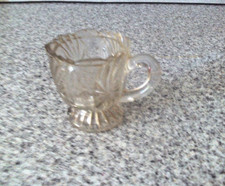 Tasse en verre epais tres ancienne  tasse à café  tasse à thé