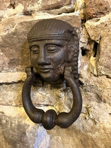 Ancien heurtoir porte - de, en