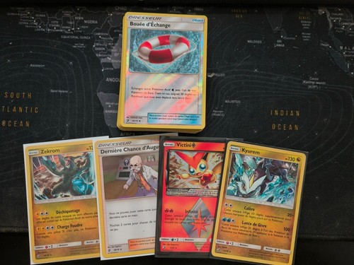 Carte pokémon majesté des - pokémon,