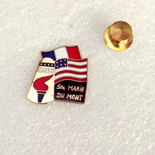 Pin's lapel Pin pins DRAPEAUX US FR NORMANDIE D-DAY 6 JUIN Ste MARIE DU MONT EGF