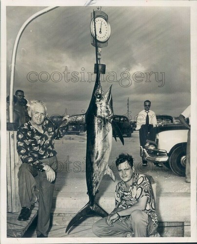 1952 press photo fishermen - 1952,
