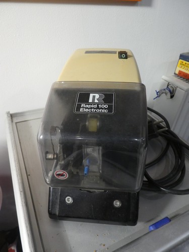 Agrafeuse rapid 100 electronic - rapid,