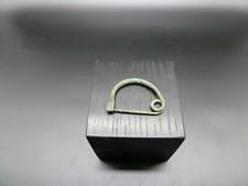 Fibule en bronze de la culture
