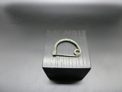 Fibule bronze la culture - en,