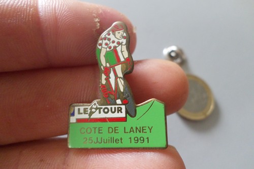 Badge pin broche tour de - badge, s