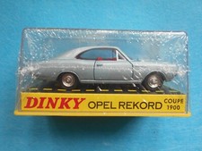 DINKY TOYS 1405 - OPEL REKORD