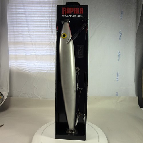 New rapala original giant - new, lure
