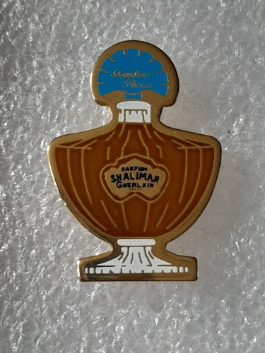 Pin parfum guerlain - pin's,