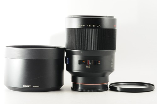 Stock mint carl - mint, zeiss
