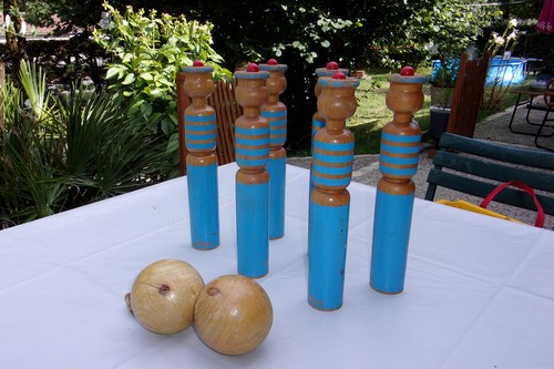 Ancien jeu quilles et - h, 2