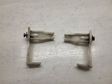 Support pare choc avant pour