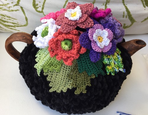 New handmade tea cozy mixed - ,