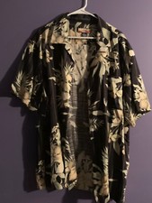 EUC Clean Havana Jacks Cafe