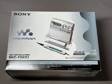 Sony Net MD Walkman MZ-N910 MiniDisc Player Recorder Portable Silver w/box