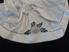 joli jupon  vintage  jolie dentelle taille 40/42/44 taille élastique  ref NO6