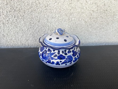 Pot faïence décor bleu - en,