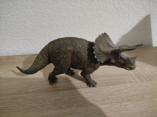 Figurine papo tricératops - figurine,