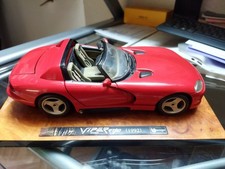DODGE VIPER RT / 10 1992 BURAGO 1/18 PRESTIGE